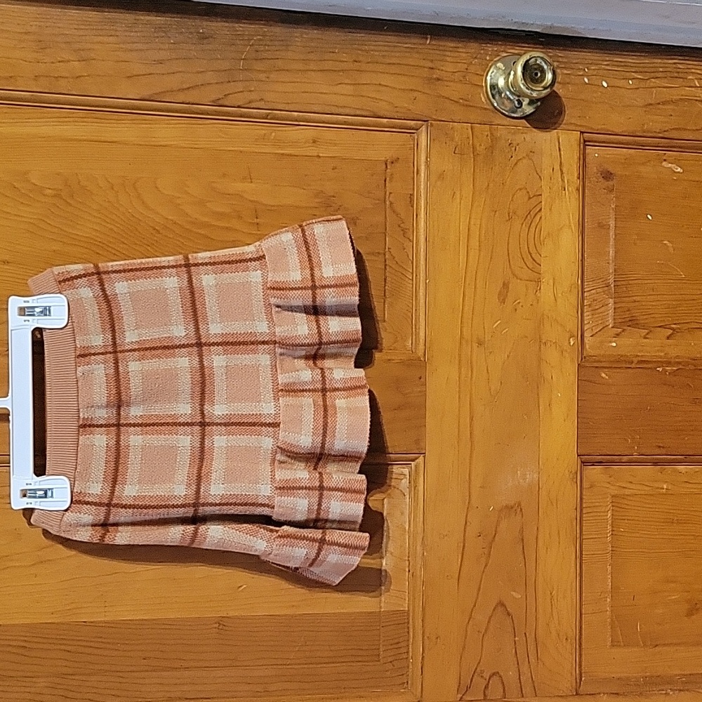 Cute girls sweater skirt set. Orange and size 5-6 - Picture 4 of 7